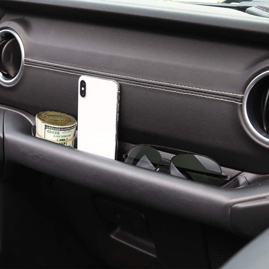Fashion Interior Modification Storage Accessories
 Product information:
 
 Material: ABS
 
 Specification: Black
 
 Applicable vehicle model: Jeep Wrangler


Packing list: 

Storage accessories *1


Product Image:
10Game ChangerGame ChangerFashion Interior Modification Storage Accessories